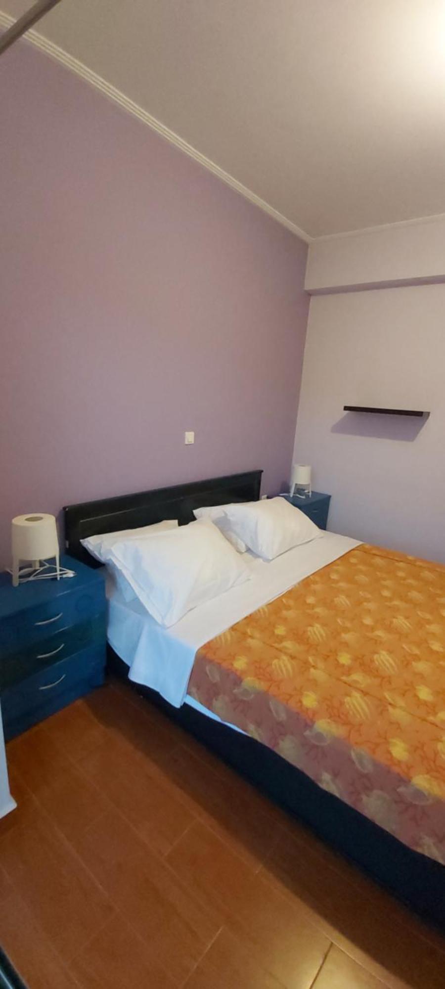 Marmari Village Agia Marina  Rom bilde